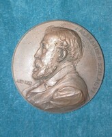 Anton Scharff :Szilágyi Sándor történész születésének 70.évfordulójára 1897
