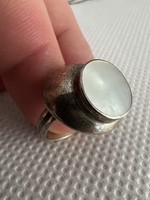 Modern ezüst gyűrű gyöngyház