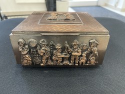 Antik bronz doboz Szécsi István terve iparművészeti képcsarnokos retro mid century parasztjelenette