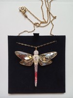 Swarovski nyaklánc, nyakék, szitakötő függővel, újszerű, hibátlan, limitált darab készült belőle