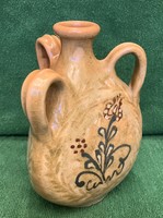 Tótföldi háromfüles butella