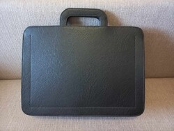 Fekete bőr aktatáska/laptoptáska
