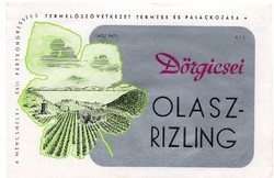Boros címke: Dörgicsei Olasz Rizling.
