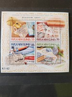 PÁPUA NEW GUINEA blokk 1985 postatiszta!