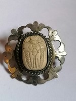 Szerencsehozó szkarabeusz kabát vagy sál  bross 641
