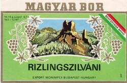 Boros címke: Rizlingszilváni, Budapest.