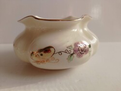 B136 Zsolnay porcelán pillangó mintás gerezd váza
