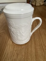 Nagyon szép elegáns fehér domború mintával szűrös, Kinai  fedeles teás bögre.