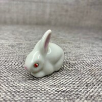 Kispest porcelán retro jelzett nyuszi figura