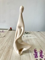 Zsolnay Török János kövön ülő alapmázas figura