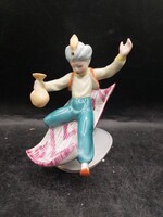 Hollóházi Aladdin a varázsszőnyegen,  porcelán figura, jelzett, hibátlan, m: 12,5.3174b