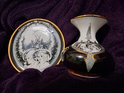 Jurcsák Attila munkája Hollóházi porcelán készlet tányér és pocakos váza
