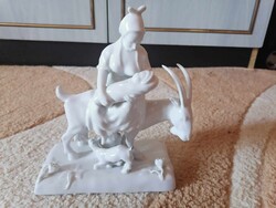 2500/127 Herendi porcelán extrém ritka kecskén ülő szoptatós anya