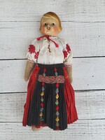 Antik, vintage, népviseletes papírmasé fejű rongybaba