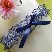 ESKÜVŐ HAK35 - 45mm-es Sötétkék színű masnis Harisnyakötő, Combcsipke, Legényfogóe