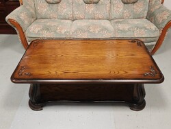 Very Beautiful Rustic Good Condition Antique Stained Oak Coffee Table