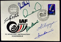 1983 FARKAS BERTALAN ŰRHAJÓS EREDETI ALÁÍRT IAF FDC ! + MÁS SZOVJET és AMERIKAI ŰRHAJÓSOK SZIGNÓJA !