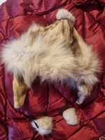 Ezüst róka szőrme sapka