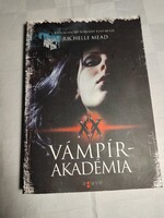 Richelle Mead: Vámpírakadémia