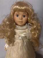 Promenade porcelán baba