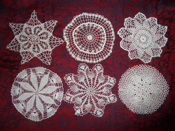 Kézi horgolású csipke terítő ( 6 db. )