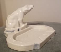 Porcelán jegesmedve