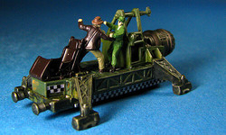 HASBRO -GALOOB Indiana Jones KRISTÁLYKOPONYÁK-51 HANGÁR RAKÉTASZÁLLÍTÓ - Micro Machines BONTATLAN 1.