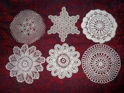 Kézi horgolású csipke terítő ( 6 db. )