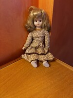 Porcelán fejű vintage baba