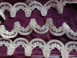 Romantikus csipke szalag