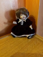 Porcelánbaba vintage