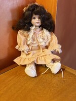 Porcelán vintage baba