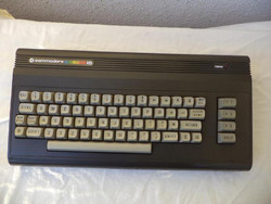 Commodore 16 (64k-ra bővített) retro gép (1290)