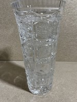 Ólomkristály váza, 30 x 15 cm-es magasságú, lakberendezéshez kiváló.2944
