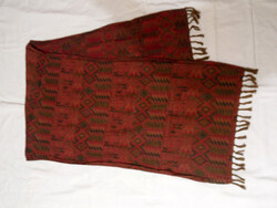 Bordó rojtos női sál, stóla