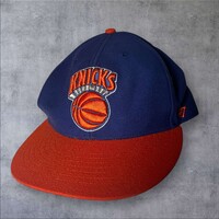 NEW YORK KNICKS VINTAGE NBA SAPKA