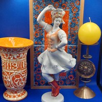 Káldor Aurél Hollóházi Csárdáskirálynő porcelán figura