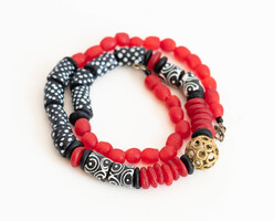 Kézműves afrikai üveg gyöngyszemekből fűzött nyaklánc - törzsi etno ethno krobo trade bead ghana