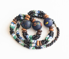 Kézműves afrikai üveg gyöngyszemekből fűzött nyaklánc - törzsi etno ethno krobo trade bead ghana