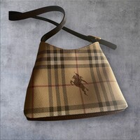 Burberry kis táska