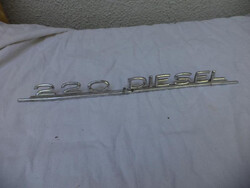 Mercedes 220 Diesel embléma (2587)