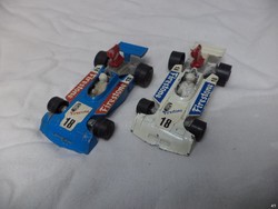 2db retro SpeedKings F1 fém autó, koppintás (2690)