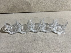 Feles poharak üvegből, 5 db, 4 x 4 cm-es nagyságúak. 3310
