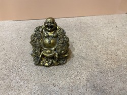 Nevető Buddha szobor kerámiából, 6 x 6 cm-es nagyságú. 7351