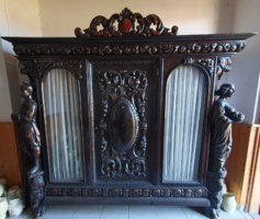 Antik neoreneszánsz dolgozószoba.