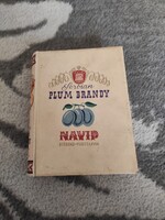 Jugoszláv szilva brandy díszdoboz és üveg