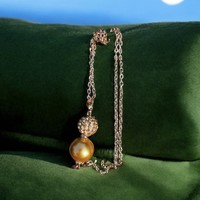 Fehér majorica gyöngyökből készült rozéarany - rózsaarany színű medál vagy charm + 44 cm rozé lánc