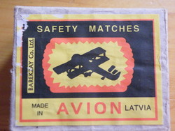 Régi egész csomag doboz gyufa, doboza farost anyagú (10 db) Matches bontatlan - made in Lettország -