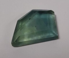 Fluorit - 28 ct, 22x17x7 mm (3204)