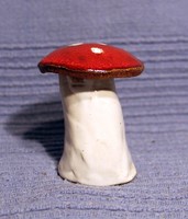 Mázas kerámia gomba